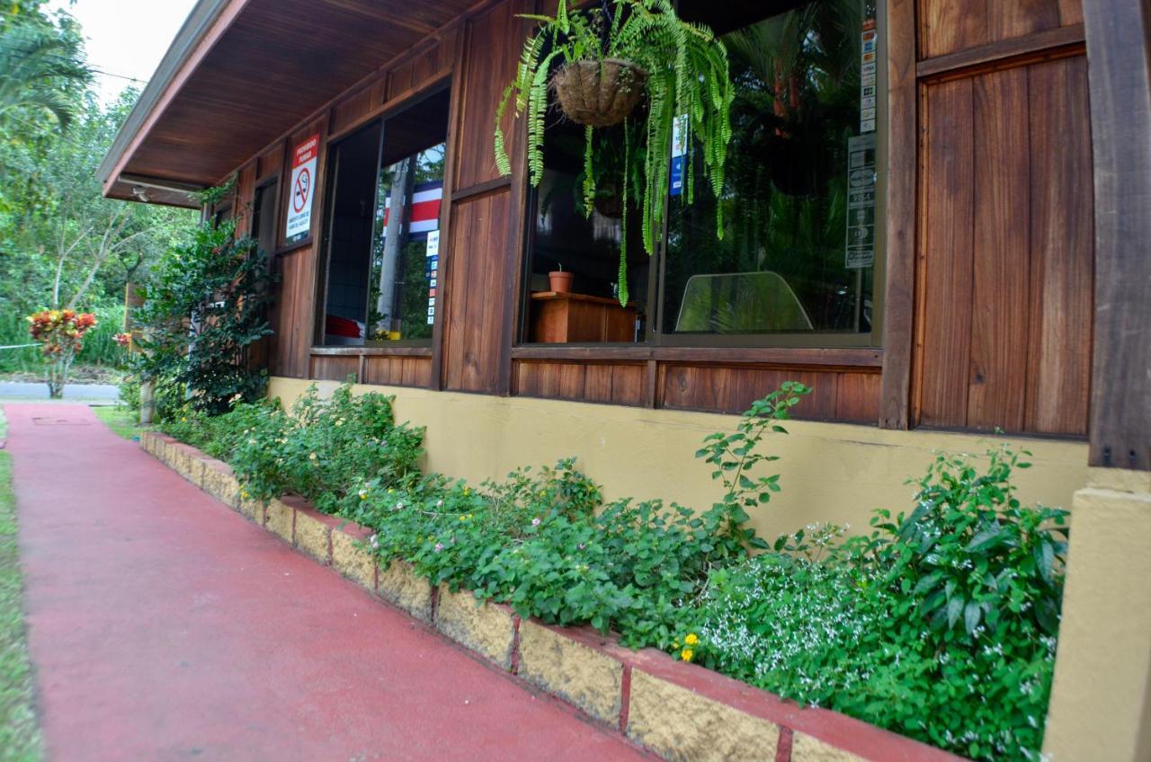 Hotel Y Restaurante Las Tablitas Monterrey Exteriör bild